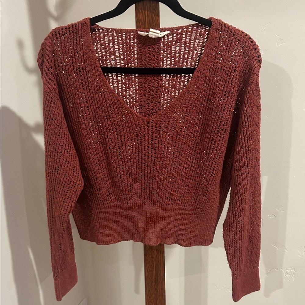 Billabong Women's‎ Pullover V-Neck Long sleeve Sweater Color Rust Size S